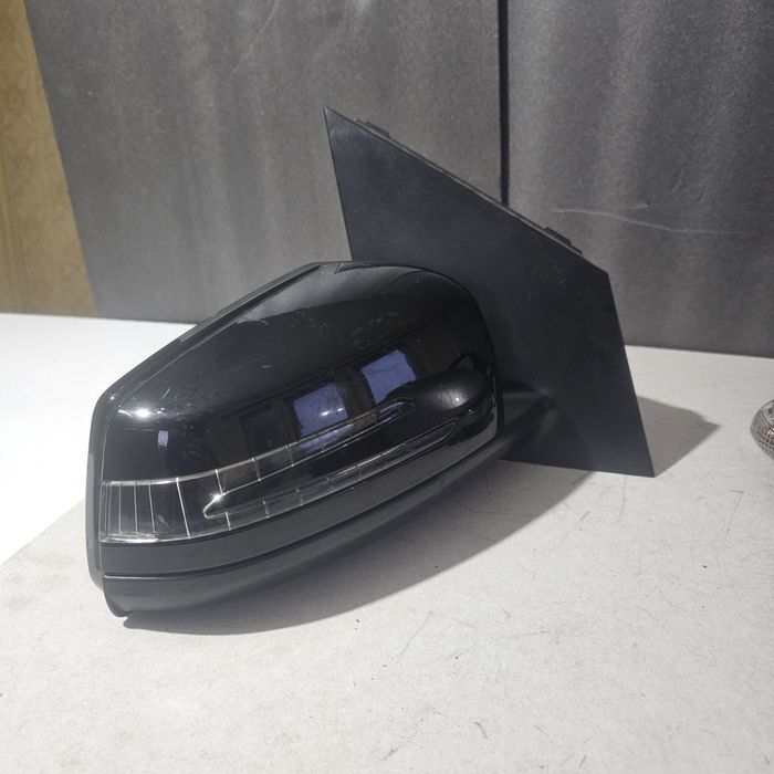 Дясно огледало за Mercedes  B class W246/ Мерцедес Б класа