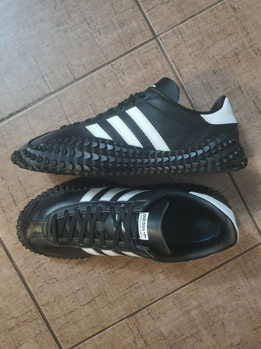 Adidasi Adidas Country Kamanda noi 42