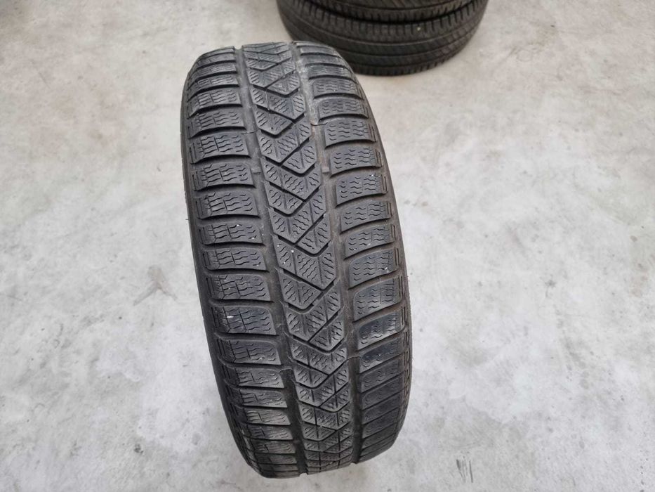 Anvelopa IARNA 215.60.16 Pirelli Sottozero 3 [dot2023] ; stare buna