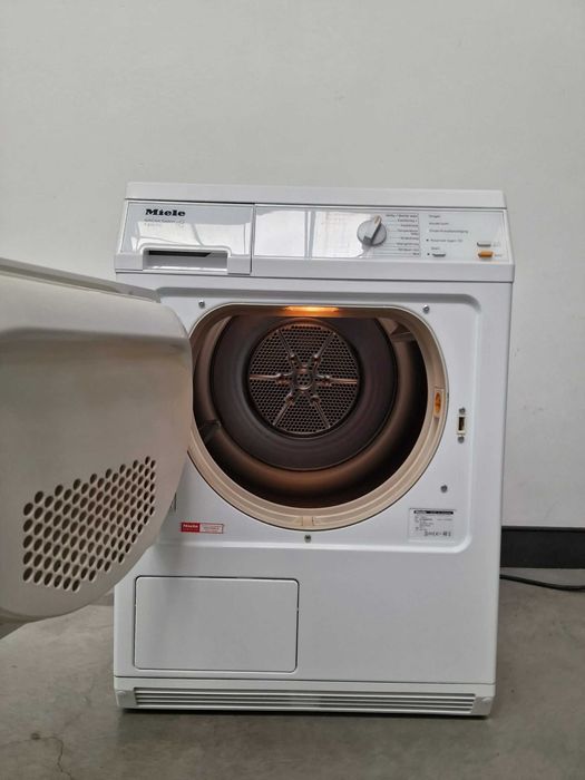 Кондезна сушилня Miele T Classic 7кг