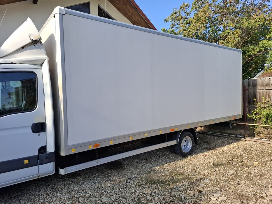 Vând cub iveco daily