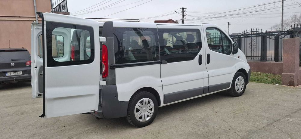 Opel Vivaro Grand Pansager 8+1/An 2012/Euro 5/2.0 D/AC/Navi/Imp Olanda