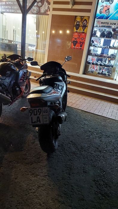Suzuki gsx 600r holat ideal 40min yurgan radnoy kuzip