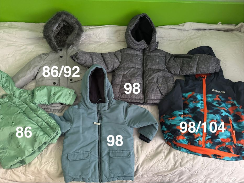 Космонавти и зимни якета за момче 86/98/104