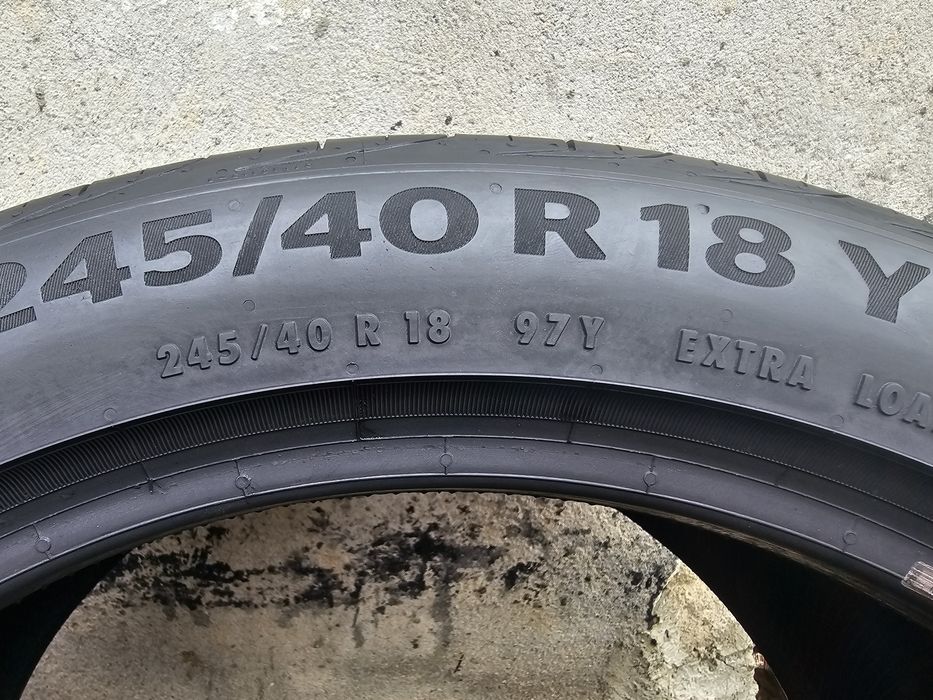 Vând două anvelope de vara continental  245 40 18  dot 4719
