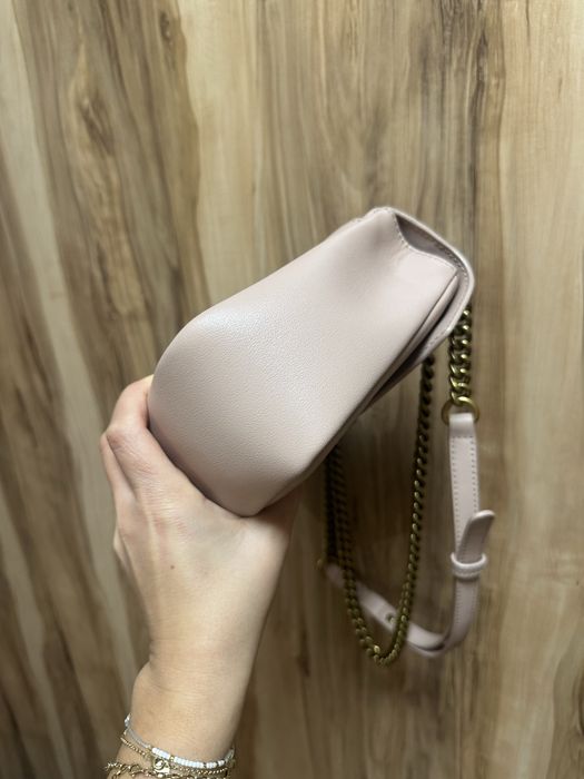 Pinko чанта пудра