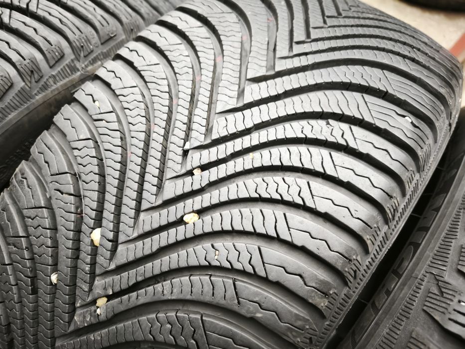 225/45/17" 4бр Michelin Alpin 5,dot3417,8mm