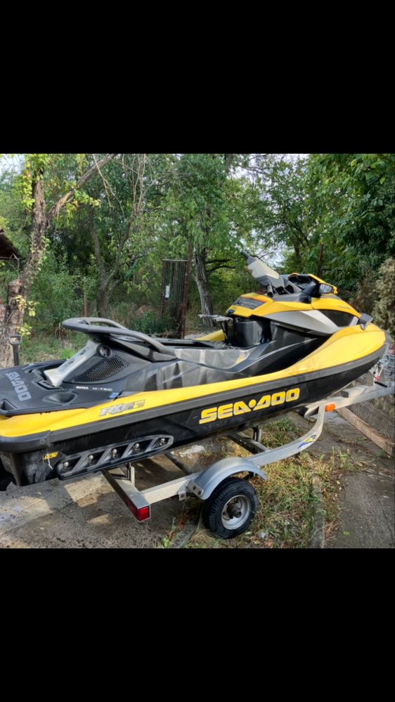Продавам джет SEA- DOO