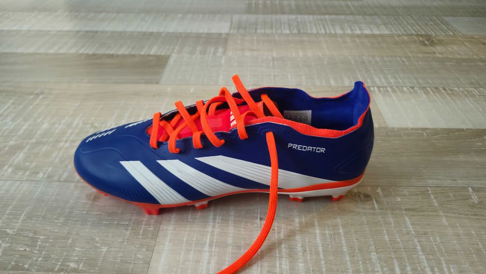 Vand ghete de fotbal adidas predator numar 41 impecabile