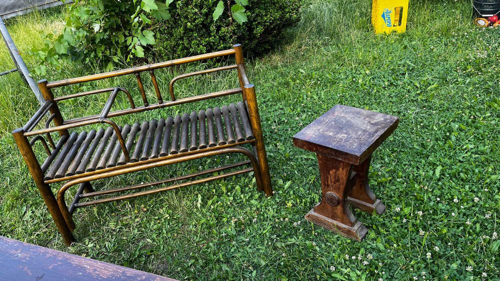 masa, taburet si bancuta de gradina