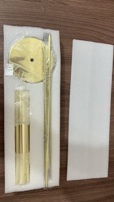 Подсвечники металлические