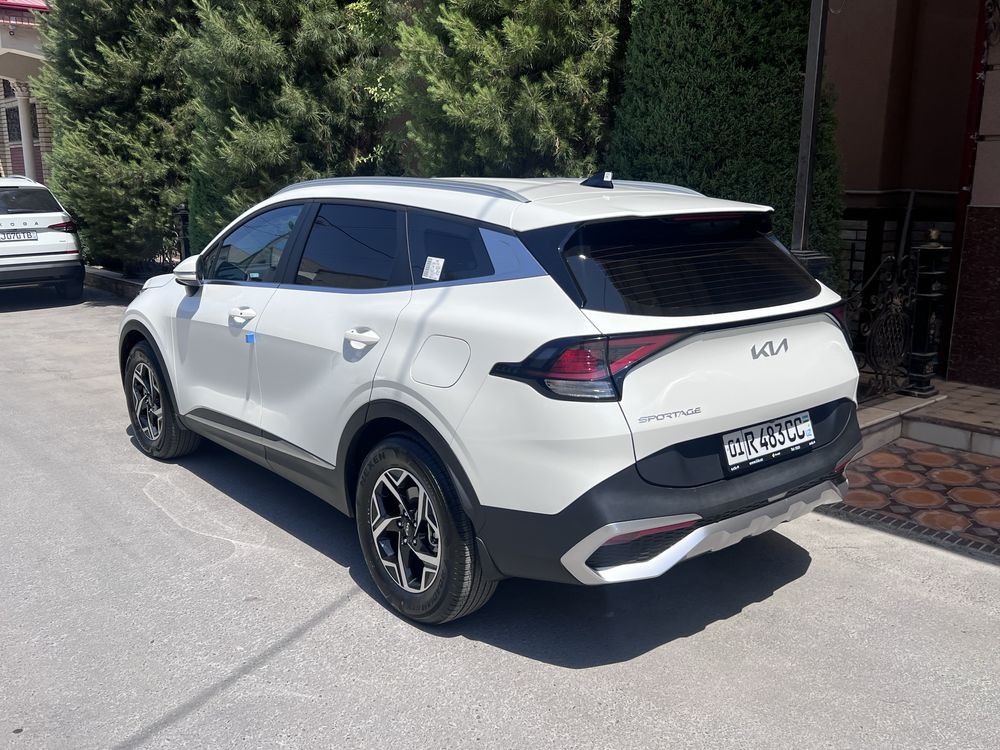 Kia Sportage 2023г Luxe