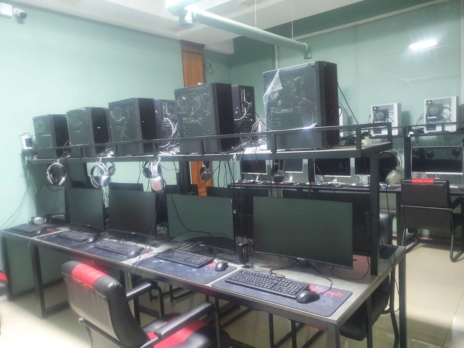 Срочно продается настольный компьютер 51 шт игровый