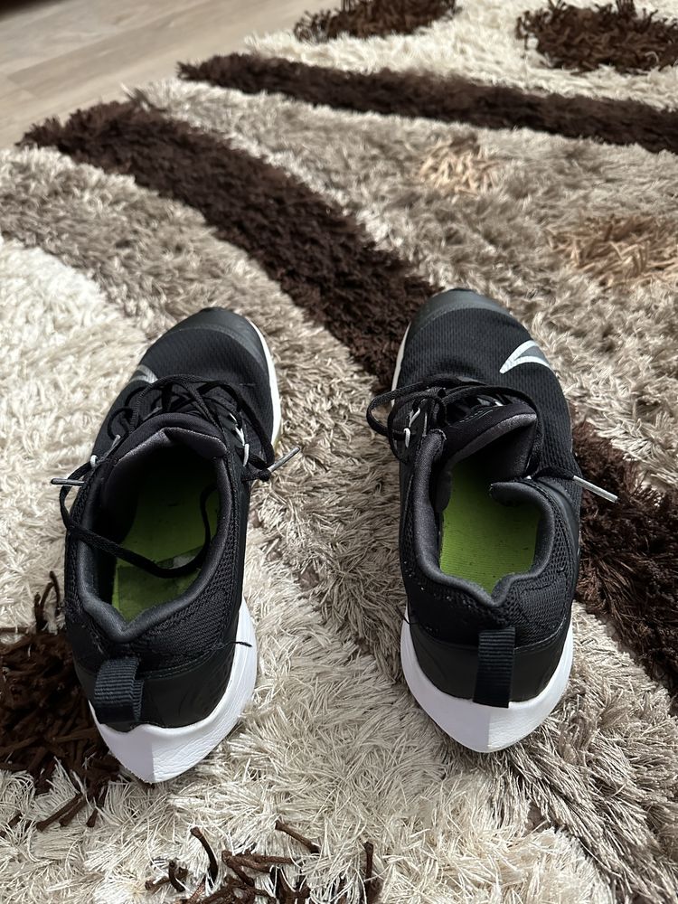 Nike Air Zoom CJ2088-001