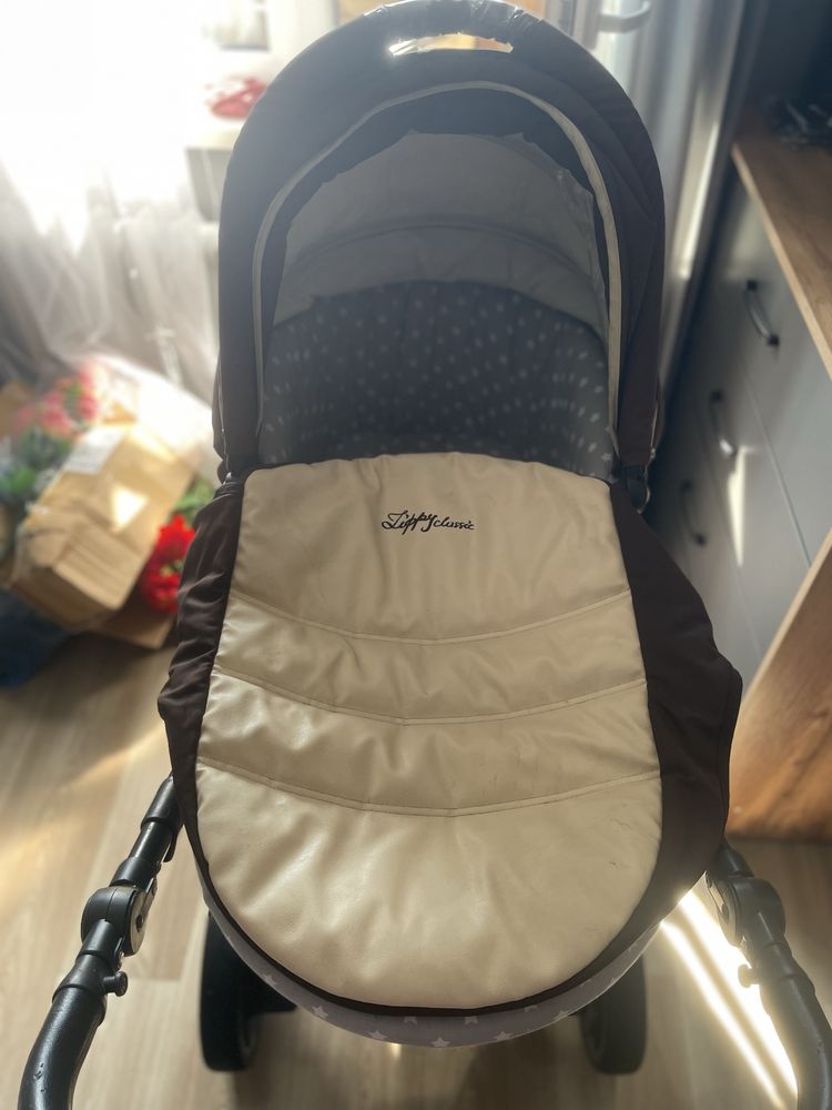 Продам коляску Zippy 3 в 1 б/у