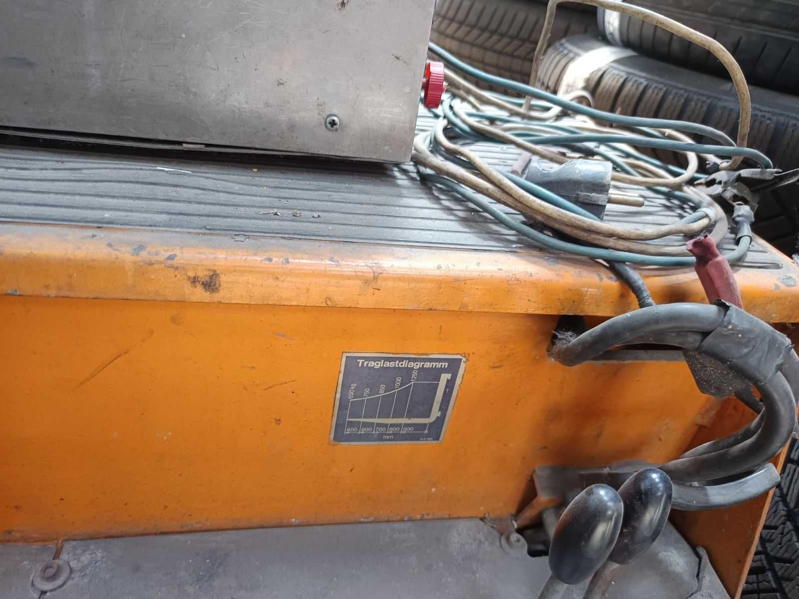 електрокар Wagner EEG-1250/5 с 2 зарядни – 1250 кг, 1995 г.