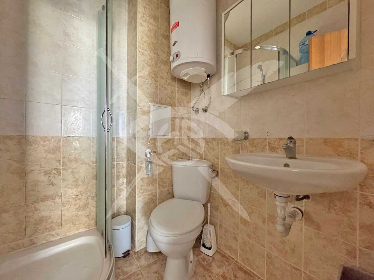 Продава се Двустаен апартамент в к.к. Слънчев бряг - 45 кв.м за 1034 €/кв.м - Снимка #4