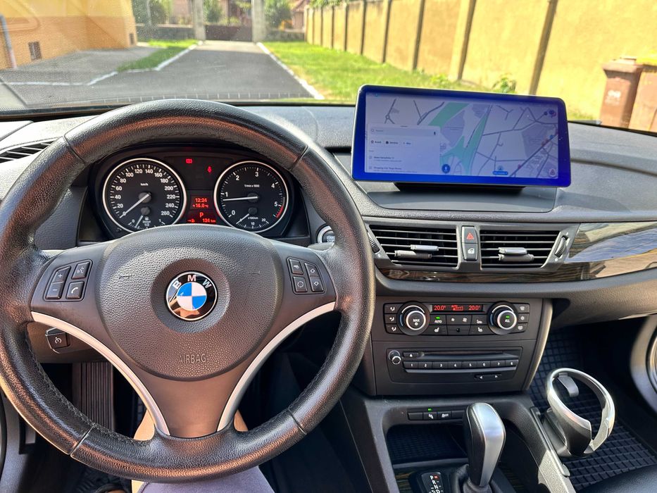 BMW X1 automată sDrive20d – motor diesel 2.0 cu 177 CP