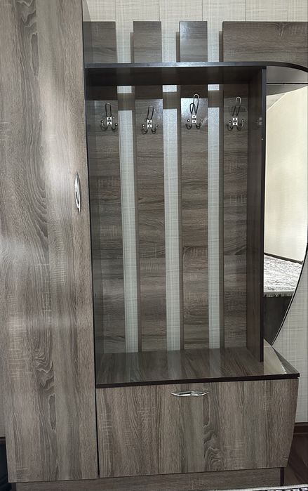 Продается прихожая в хорошем состоянии