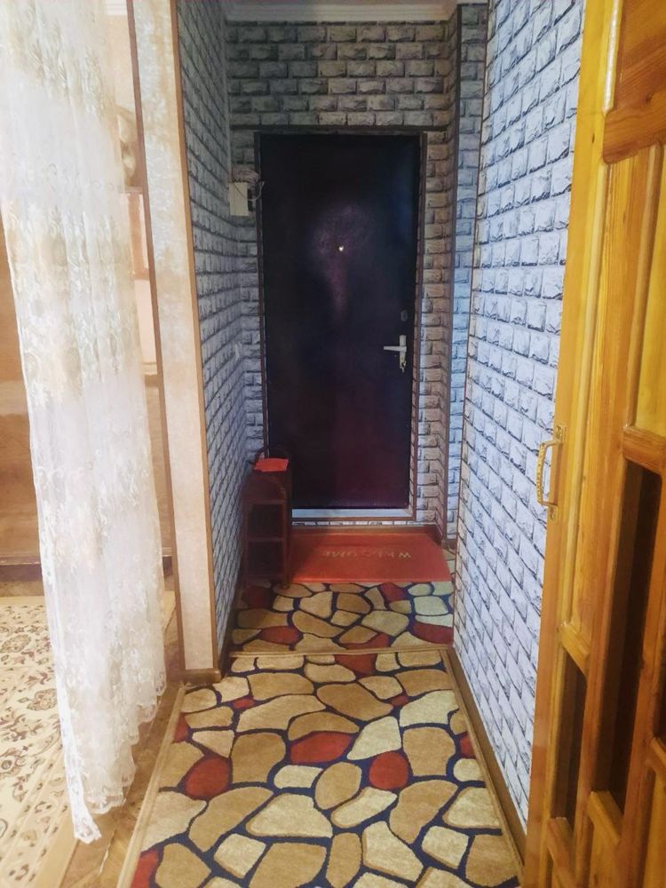 Квартира арендага берилади. Азиз бозорга