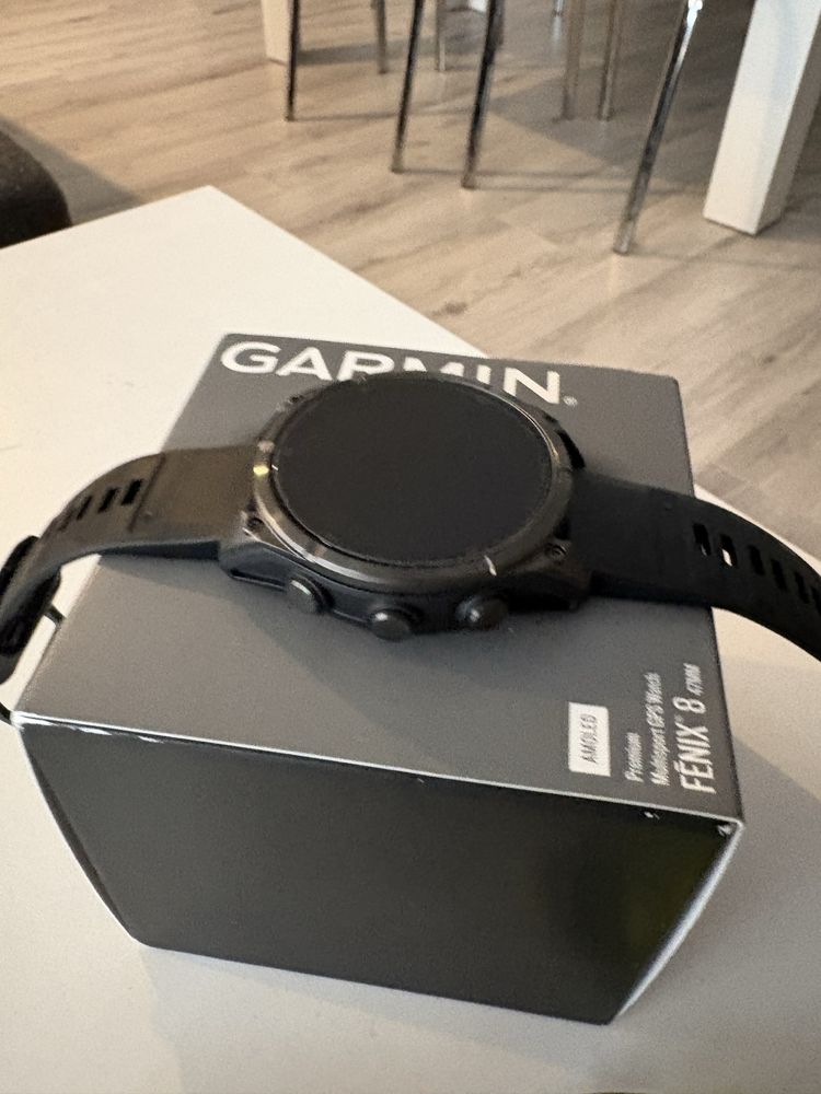 Garmin Fenix 8 47mm AMOLED - като нов