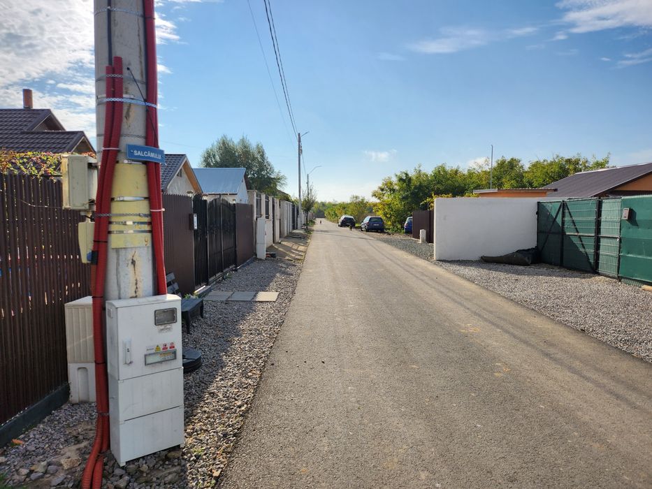 Vand teren intravilan Cazasu