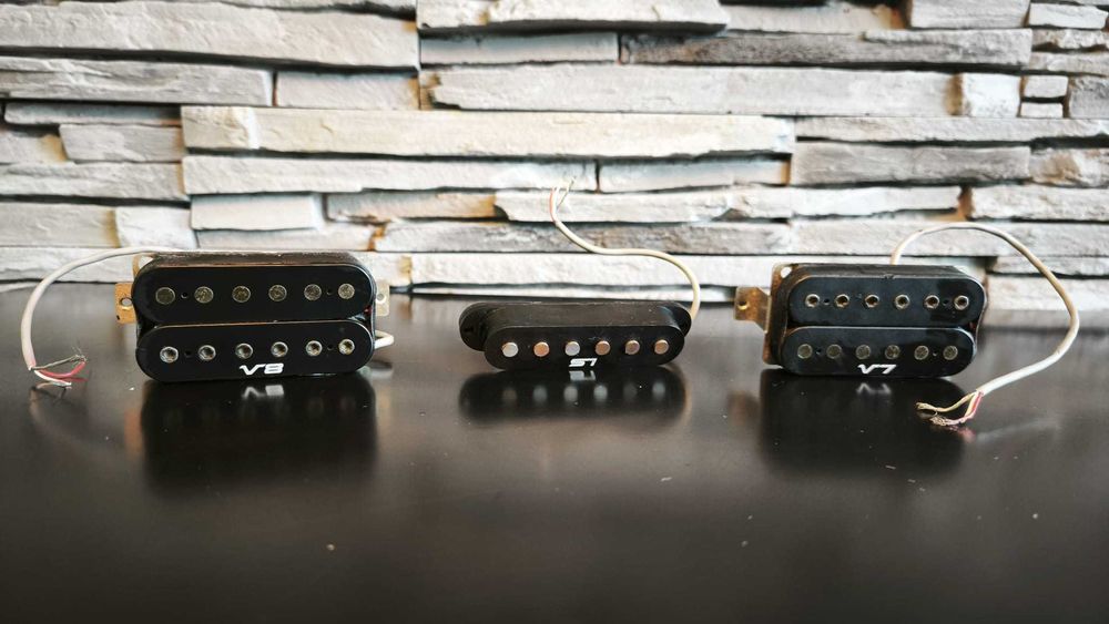 Set doze Ibanez Vintage chitara electrica V7 V8 S1 Japan Garantie