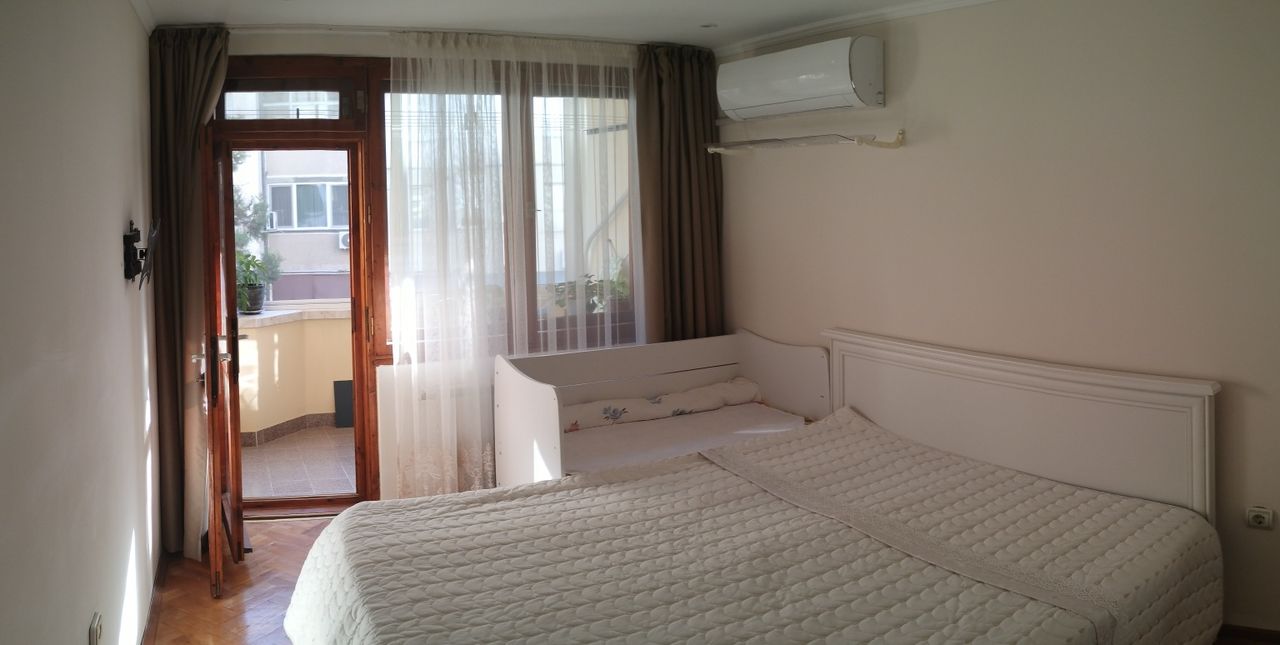 Продава се Тристаен апартамент в Пазарджик, Център - 88 кв.м за 1250 €/кв.м - Снимка #8