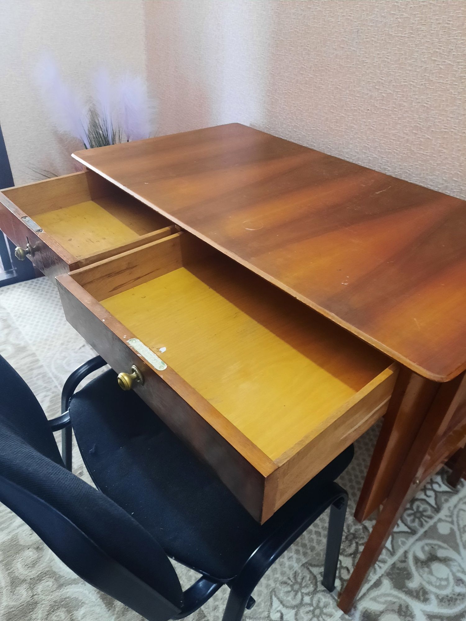 Румынский деревянный письменный стол, и изо офисный стол, yog'och stol