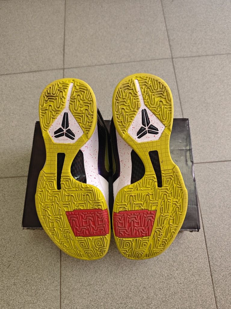 Баскетболни маратонки Nike Kobe 5 Protro (Chaos)