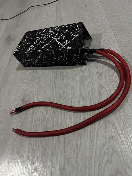 Захранване за бас каса bitmain