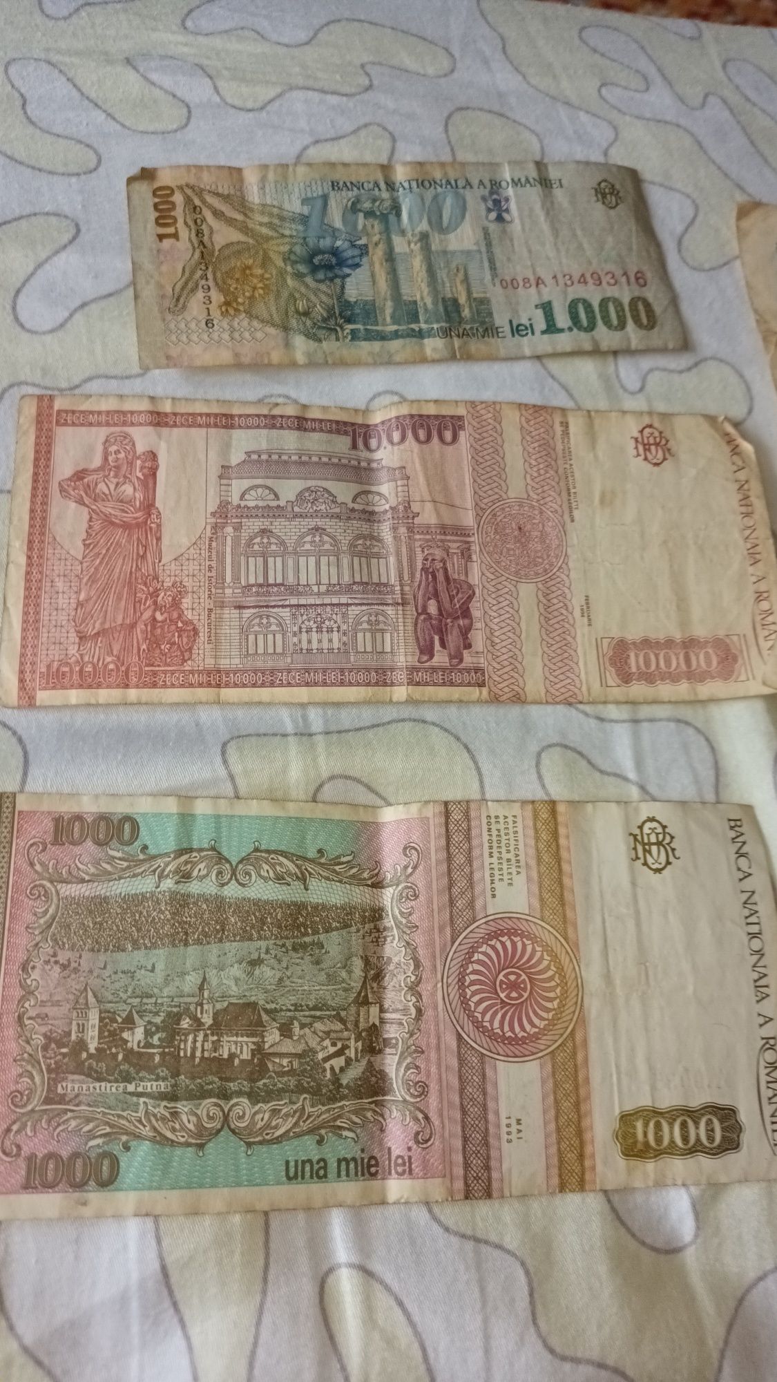 Bagnote si monezi vechi