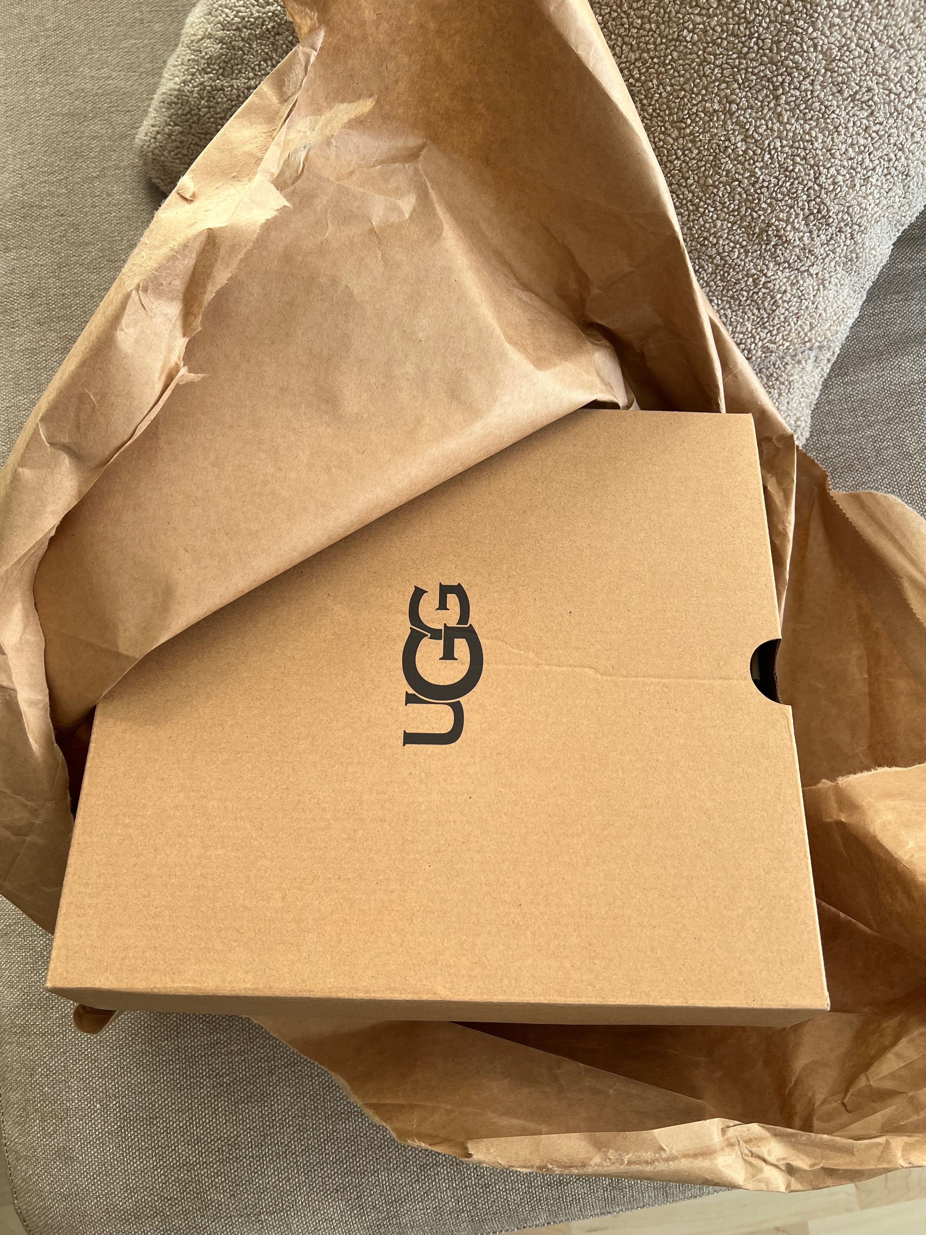 Сандали на UGG 38 размер
