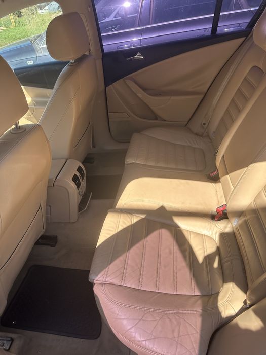 PASST 2.0 TDI. b