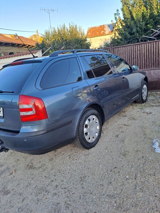 Vând Skoda Octavia 2