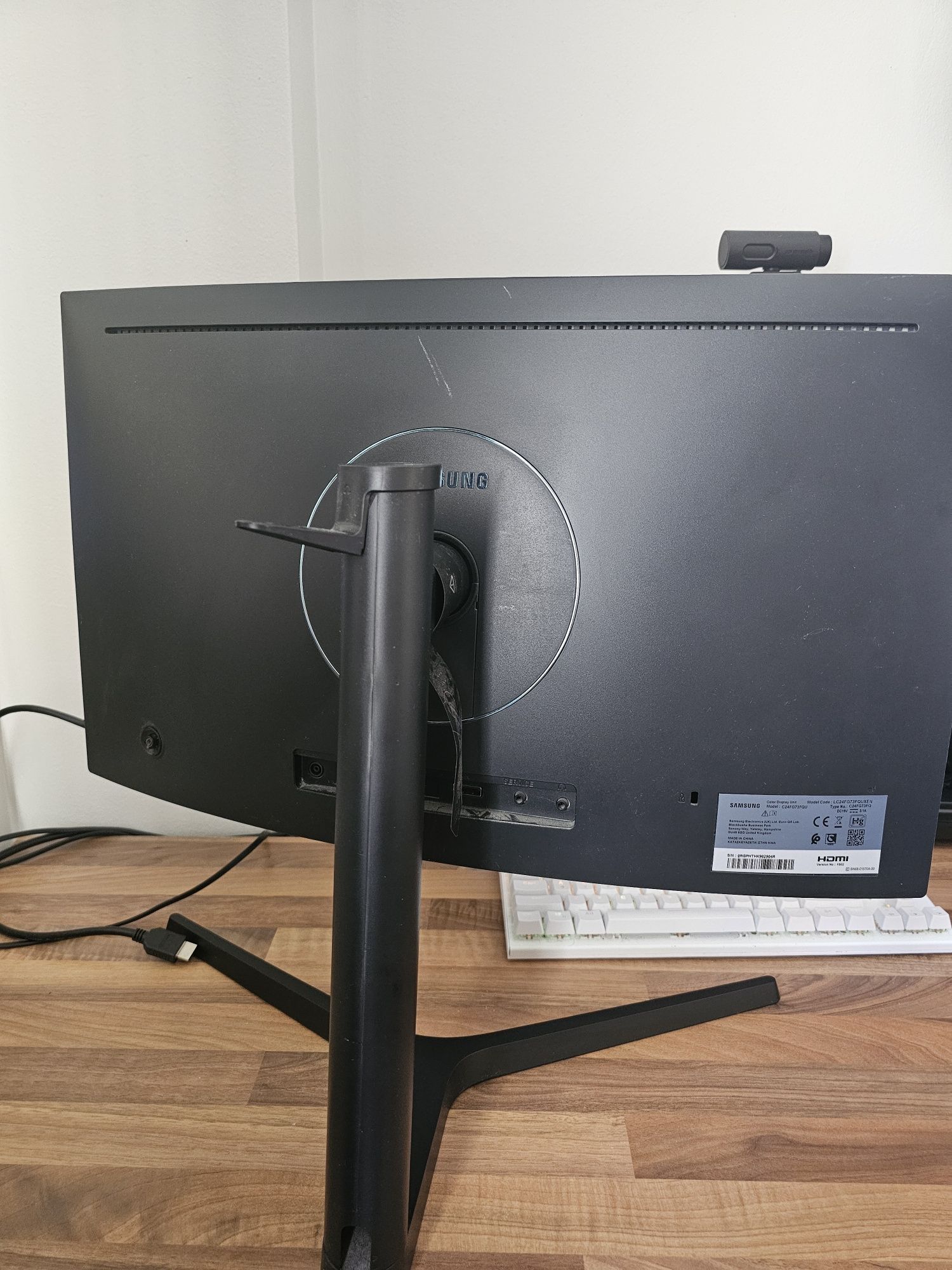 Samsung 24 inch 144hz геймърски монитор