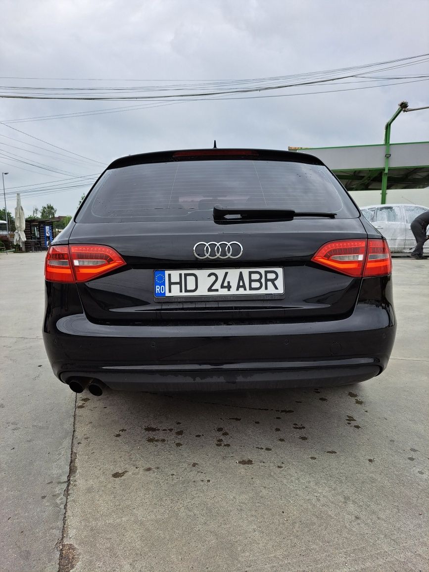 Vând Audi a4 b8.5 an 2013