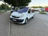 Opel vivaro 9 locuri 2013, lung