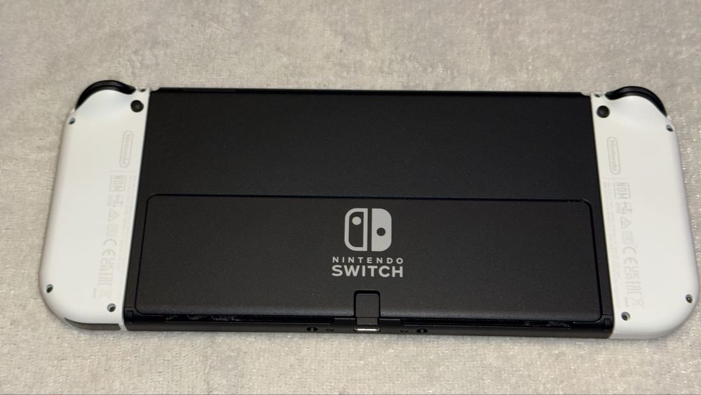 Nintendo switch oled + accesorii, in garantie, NSWOled