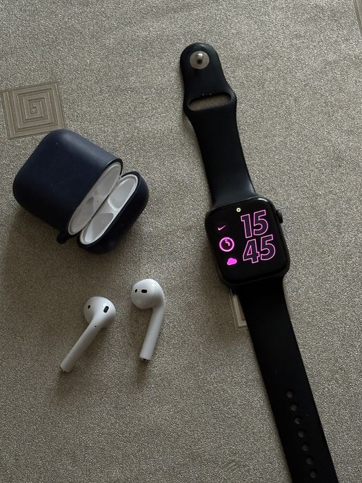 Продам часы айплвотч SE 44m и айрподс 2 оригинал
