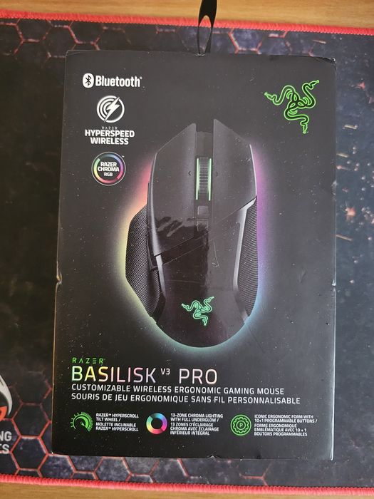 Mouse gaming wireless razer basilisk v 3 pro /nou
