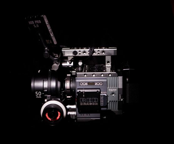 Камера Red Dragon W 5K в комплекте с объективами Sony PL CineAlta