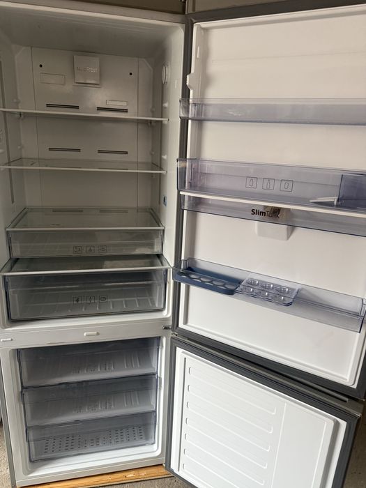 Frigider Beko folosit putin timp