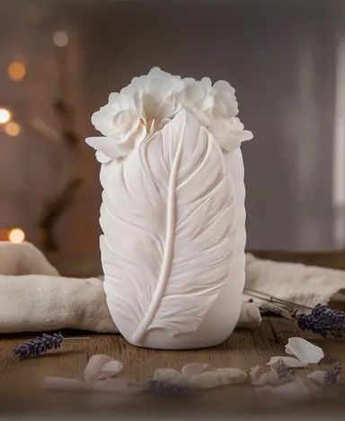 Vază decorativă „Feather” – design texturat printat 3D – Decolux