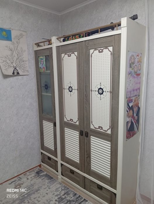 Продам гарнитур для подростка