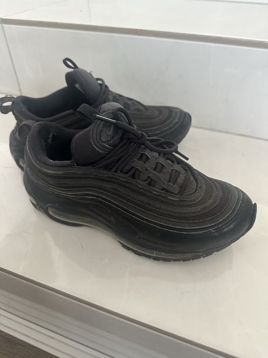 Маратонки Nike  размер 38,5