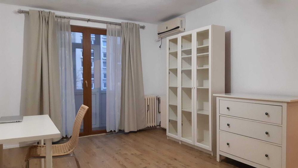 Proprietar Inchiriez garsoniera zona Tineretului
