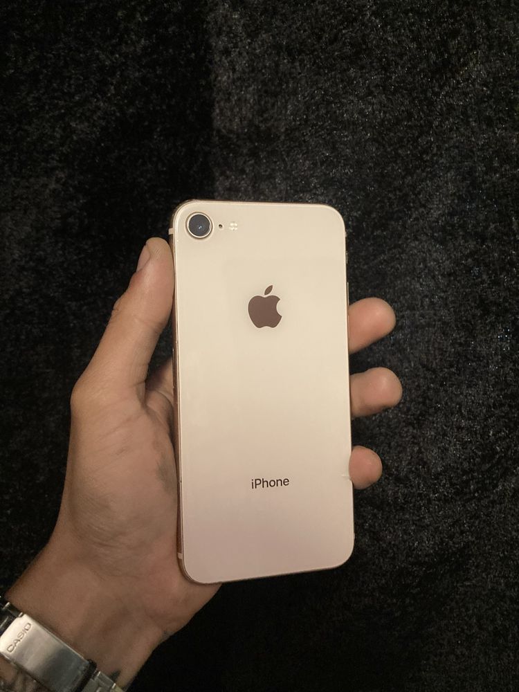 Айфон 8 IPhone 8