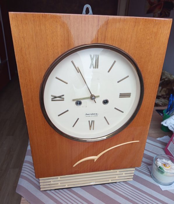 Ceas vechi IANTAR – autentic, de colecție