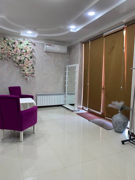 Дом около метро Пушкина